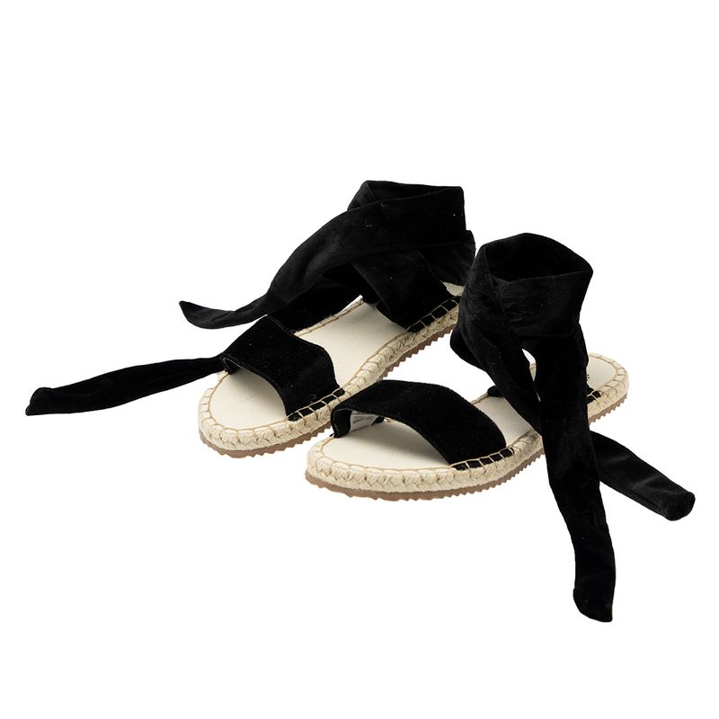 52104991-Negro-19-4008_2