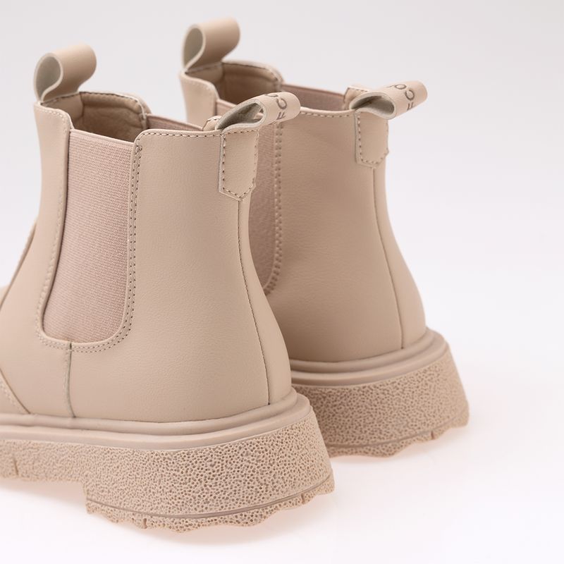 Botas-Ropa-nina-Cafe