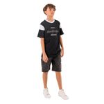 Camiseta-manga-corta-con-grafico-en-el-frente-para-niño-Ropa-nino-Negro