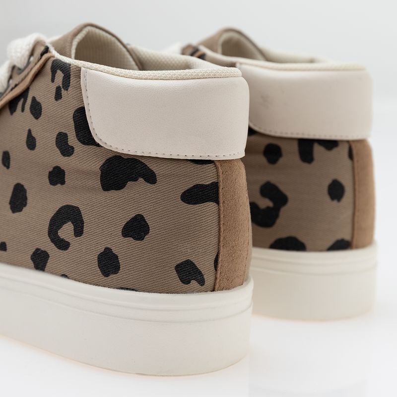 Tenis-casuales-con-estampado-de-animal-print-para-niña-Ropa-nina-Cafe