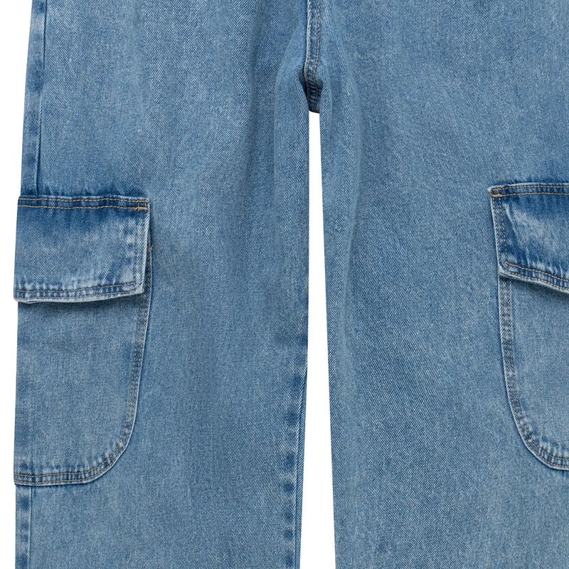 Denim-silueta-parachute-para-niña