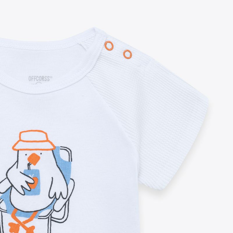 Camiseta-para-recien-nacido-niño-manga-corta-con-botones-en-hombro-