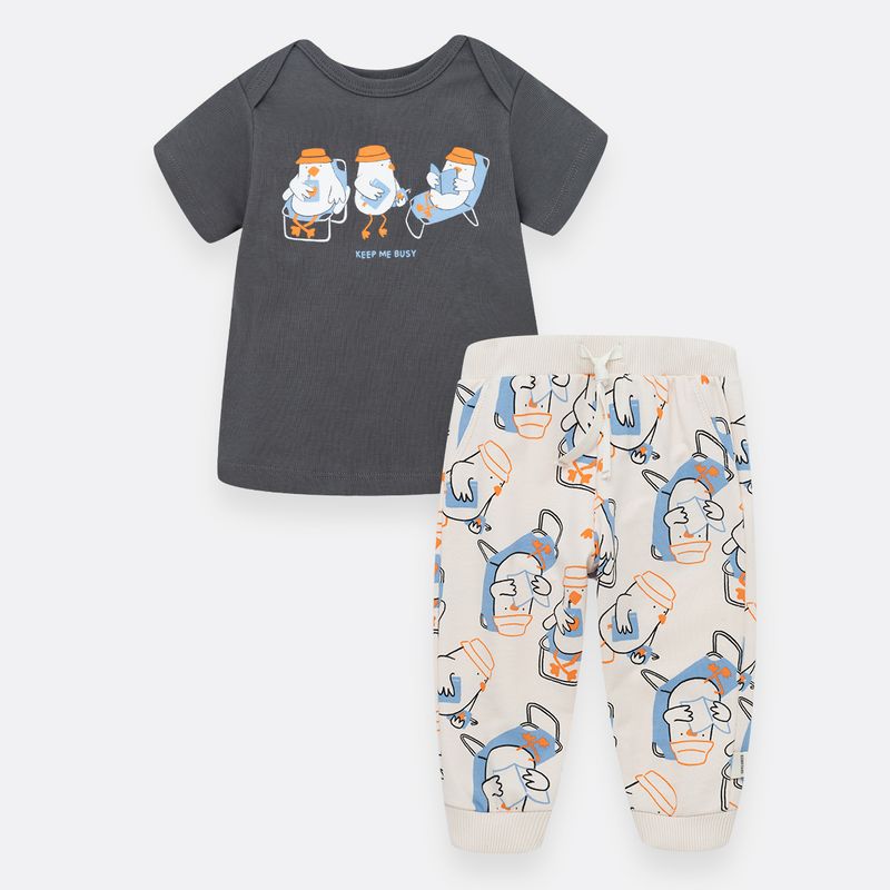 Conjunto-para-recien-nacido-niño-de-camiseta---sudadera-