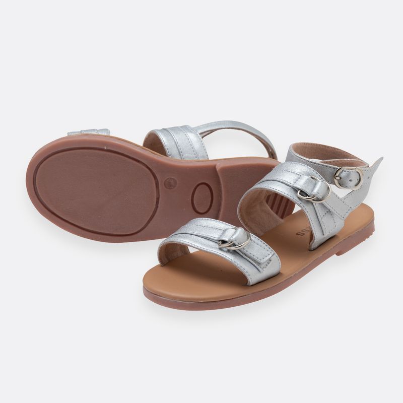 Sandalias-para-bebe-niña-con-correas-