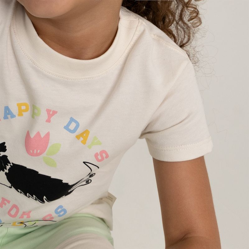 Camiseta-para-bebe-niña-manga-corta-con-estampado-