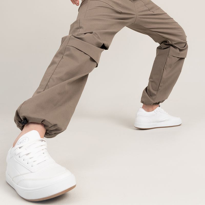 Pantalon-tipo-parachute-para-niño-largo-