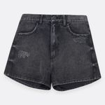 Short-para-niña-en-denim-con-bolsillos-