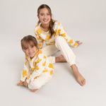 Pijama-para-bebe-niña-en-conjunto-de-camiseta-manga-larga---sudadera--Amarillo