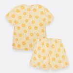 Pijama-para-bebe-niña-en-conjunto-de-camiseta-manga-corta---short--Amarillo