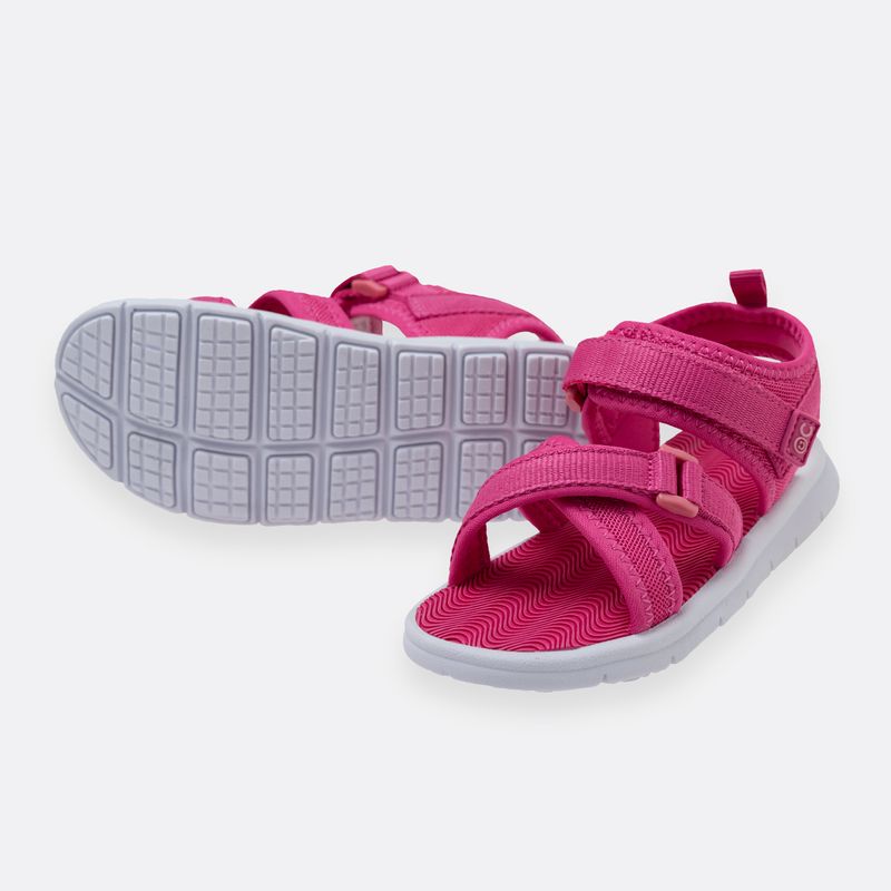Sandalias-playeras-en-reata-para-nina