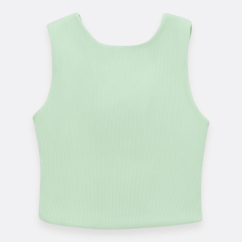 Camiseta-para-niña-croptop-con-espalda-cruzada