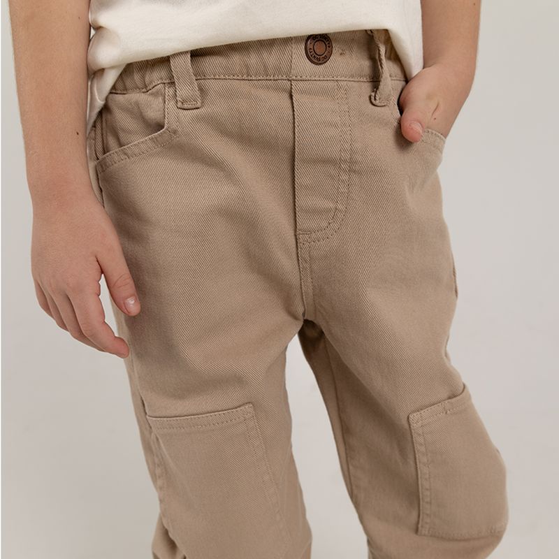 Pantalon-para-bebe-niño-silueta-jogger