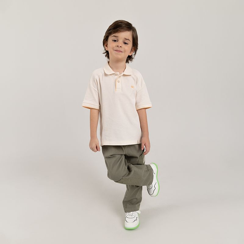 Pantalon-para-bebe-niño-con-bolsillos-asimetricos
