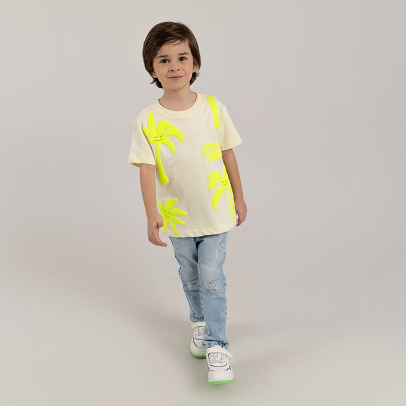 Camiseta-para-bebe-niño-manga-corta-con-detalle-en-neon