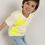 Camiseta-para-bebe-niño-manga-corta-con-detalle-en-neon