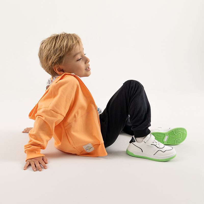 Buzo-para-bebe-niño-abierto-con-capucha-y-estampado