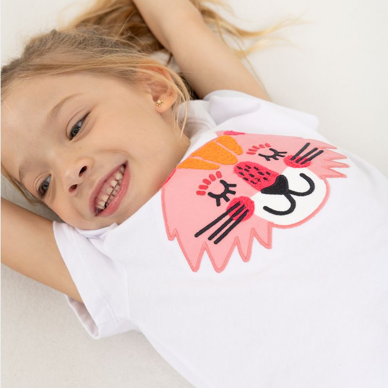 Camiseta-para-bebe-niña-con-estampado-divertido-en-el-frente