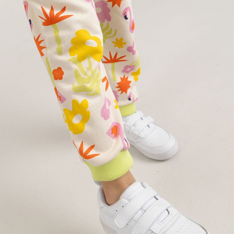 Sudadera-para-bebe-niña-con-boslillos