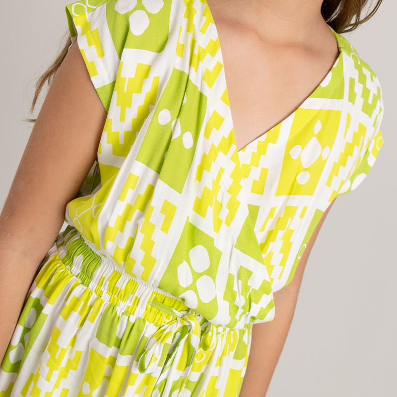 Vestido-para-niña-manga-corta-con-frente-cruzado