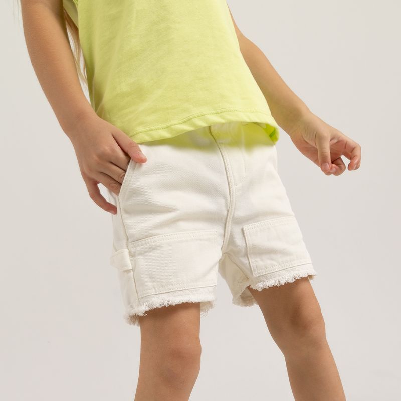 Conjunto-para-bebe-niña-de-camiseta---short