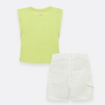 Conjunto-para-bebe-niña-de-camiseta---short