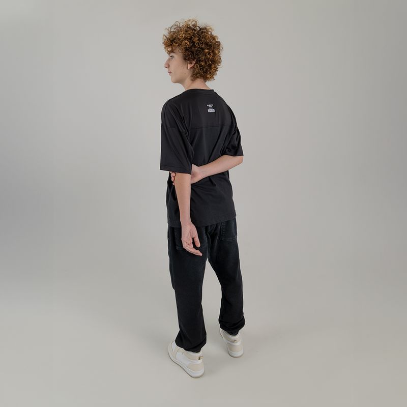 Camiseta-oversize-para-niño-manga-corta