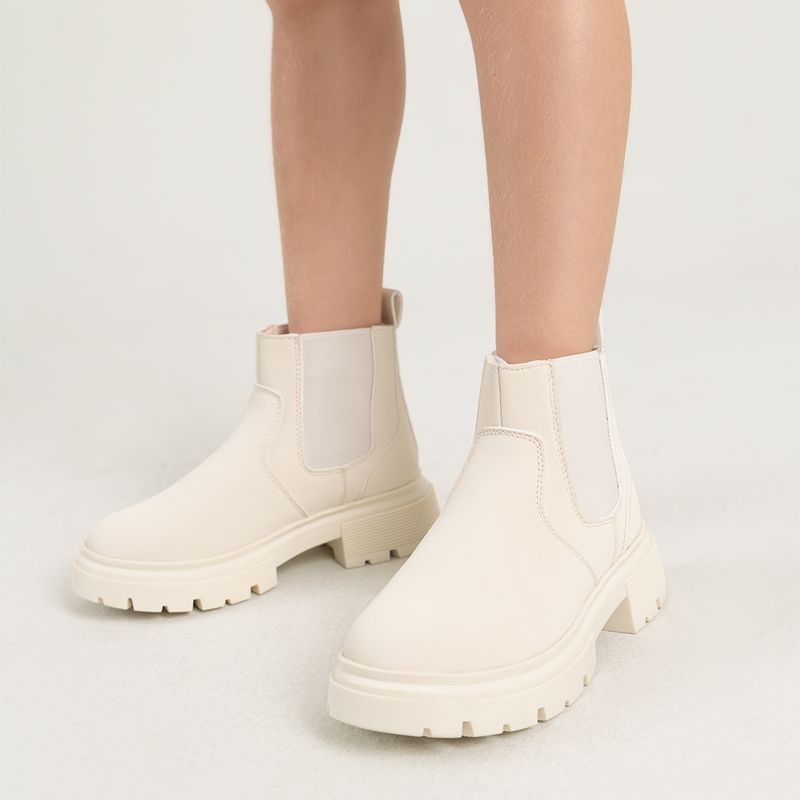 Botas-para-bebe-niña-con-elasticos-en-laterales