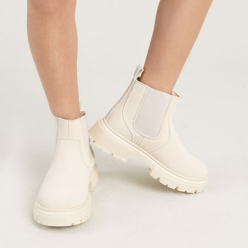 Botas-para-bebe-niña-con-elasticos-en-laterales
