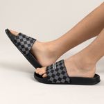 Sandalias-playeras-en-reata-para-niño-Negro