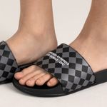 Sandalias-playeras-en-reata-para-niño-Negro