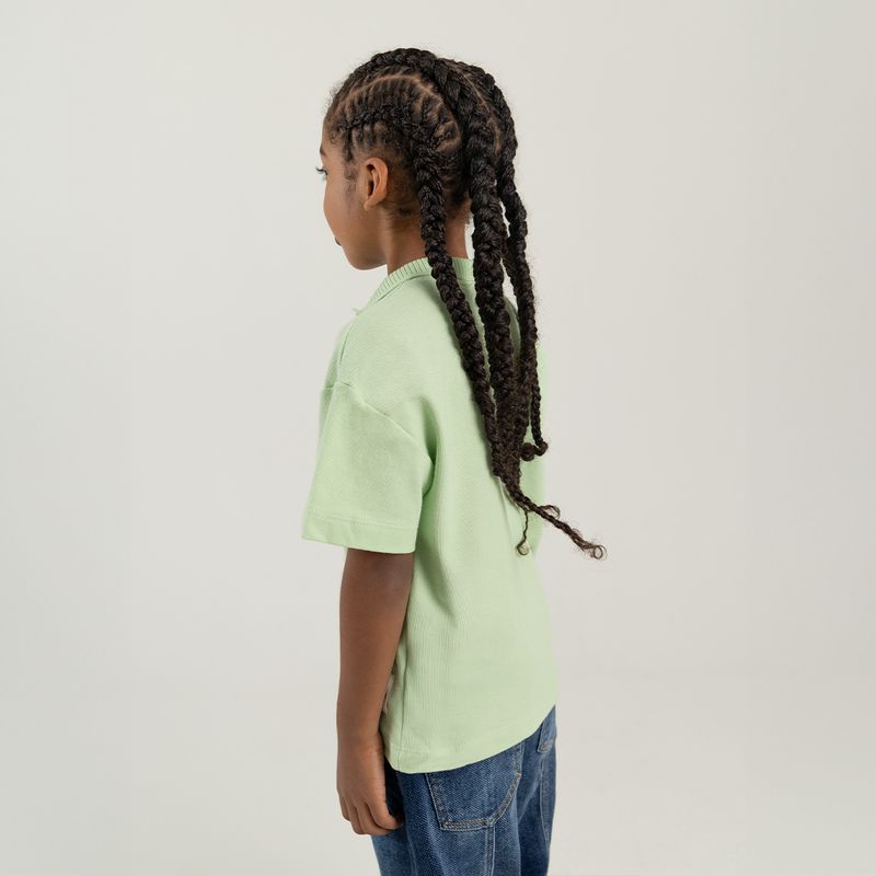 Camiseta-tipo-polo-para-niño