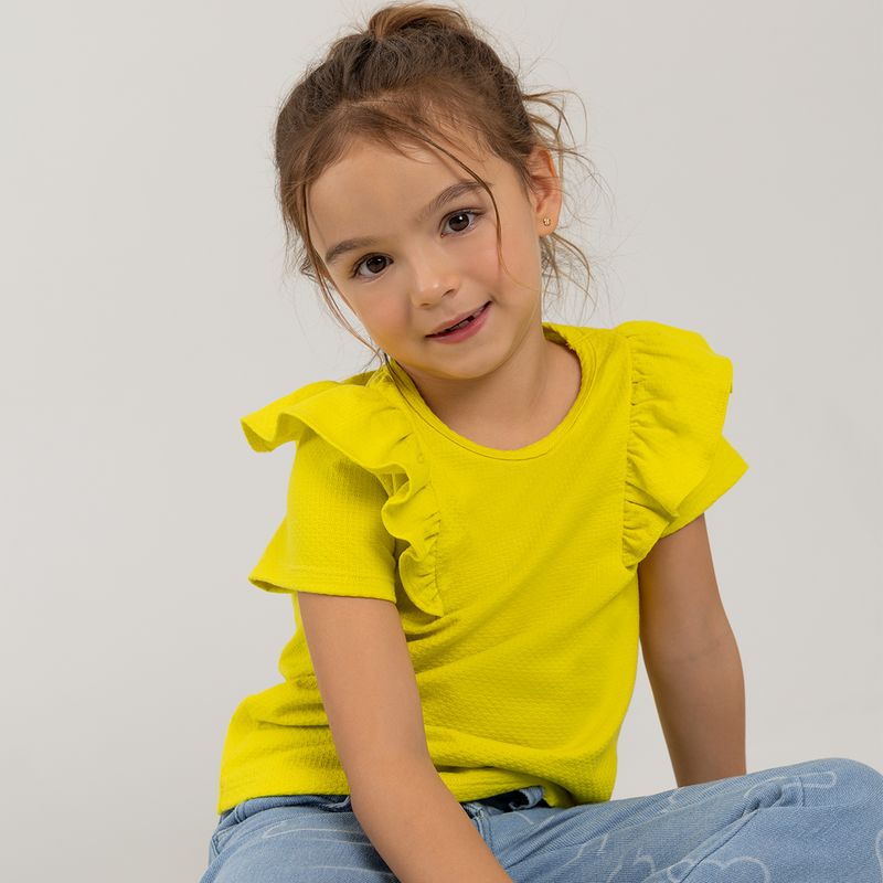 Camiseta-para-niña-manga-corta-con-boleros