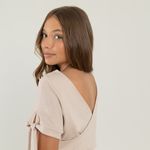 Camisa-para-niña-con-espalda-cruzada