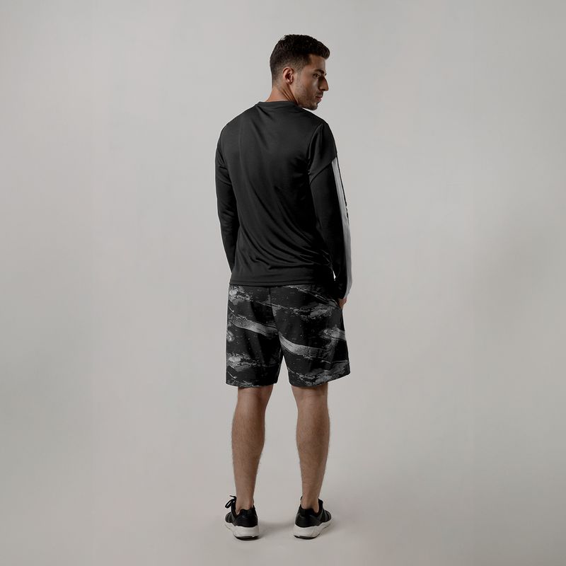 CAMISETA-MANGA-LARGA-HOMBRE-NEGRO-1103029_3