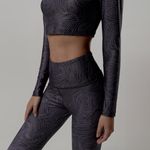 CAMISETA-CROP-TOP-MUJER-NEGRO-1203023_5