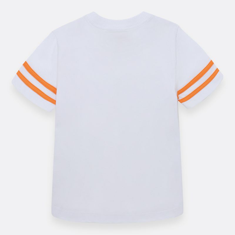 Camiseta-para-niño-manga-corta-con-grafico-en-el-frente