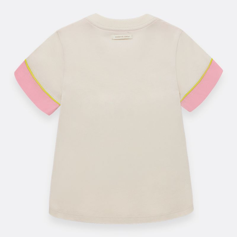 Camiseta-para-niña-manga-corta-con-grafico-en-el-frente