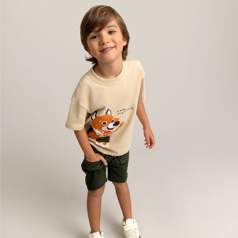 Conjunto-para-niño-de-camiseta-oversize---bermuda