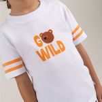 Camiseta-para-niño-manga-corta-con-grafico-en-el-frente