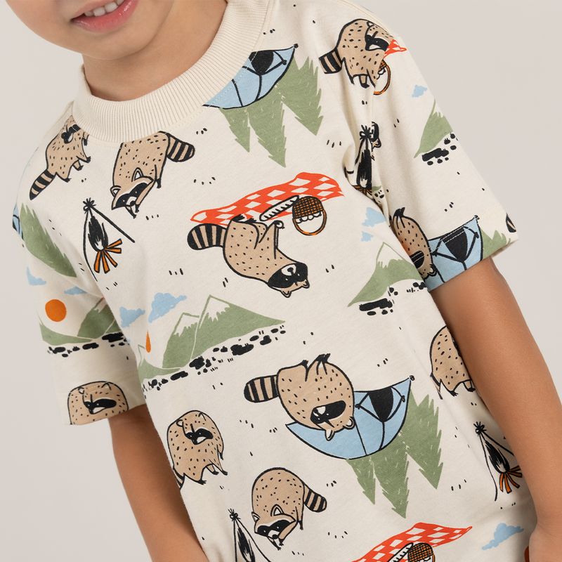 Camiseta-para-niño-manga-corta-con-tela-estampada