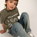 Camiseta-para-niño-manga-corta-con-tie-dye