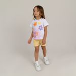 Camiseta-para-niña-manga-corta-con-grafico-en-el-frente