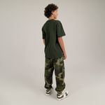 Pantalon-camuflado-para-niño-tipo-jogger