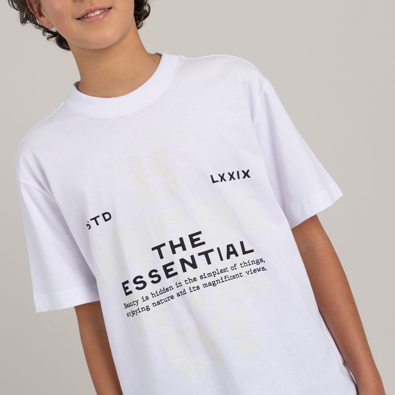 Camiseta-blanca-para-niño-con-grafico-divertido