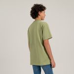 Camiseta-para-niño-con-grafico-en-el-frente