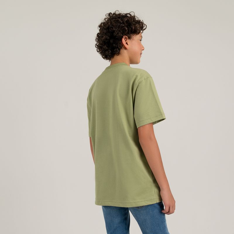 Camiseta-para-niño-con-grafico-en-el-frente
