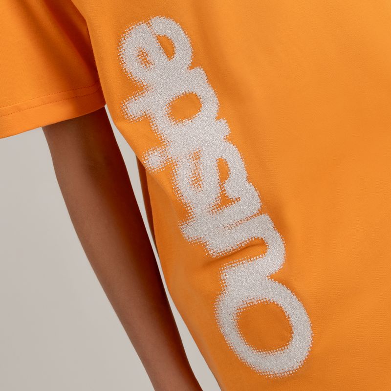 Camiseta-para-niño-con-grafico-en-el-frente