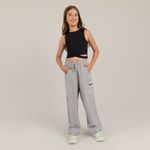 Pantalon-parachute-para-niña-con-bolsillos-de-parche