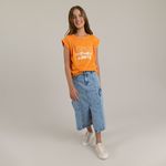 Camiseta-para-niña-con-prenses-y-estampado