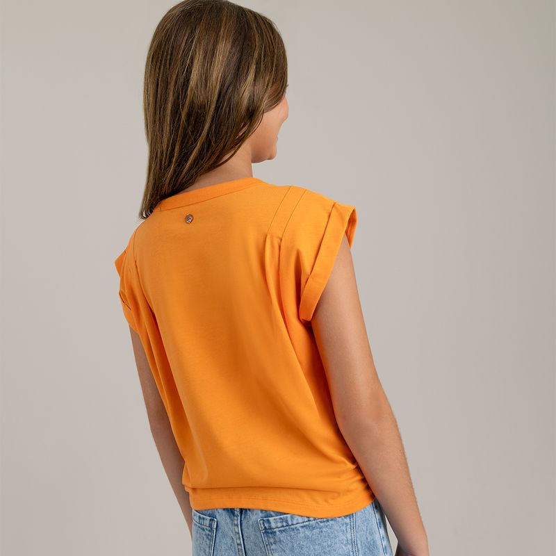 Camiseta-para-niña-con-prenses-y-estampado